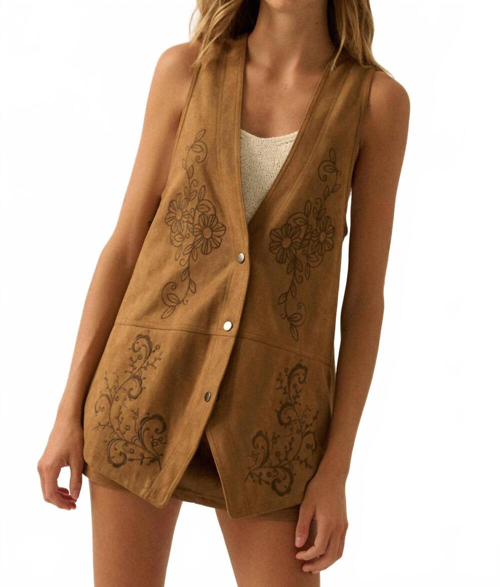 NEW PROMESA floral embroidered faux suede snap-front vest in brown